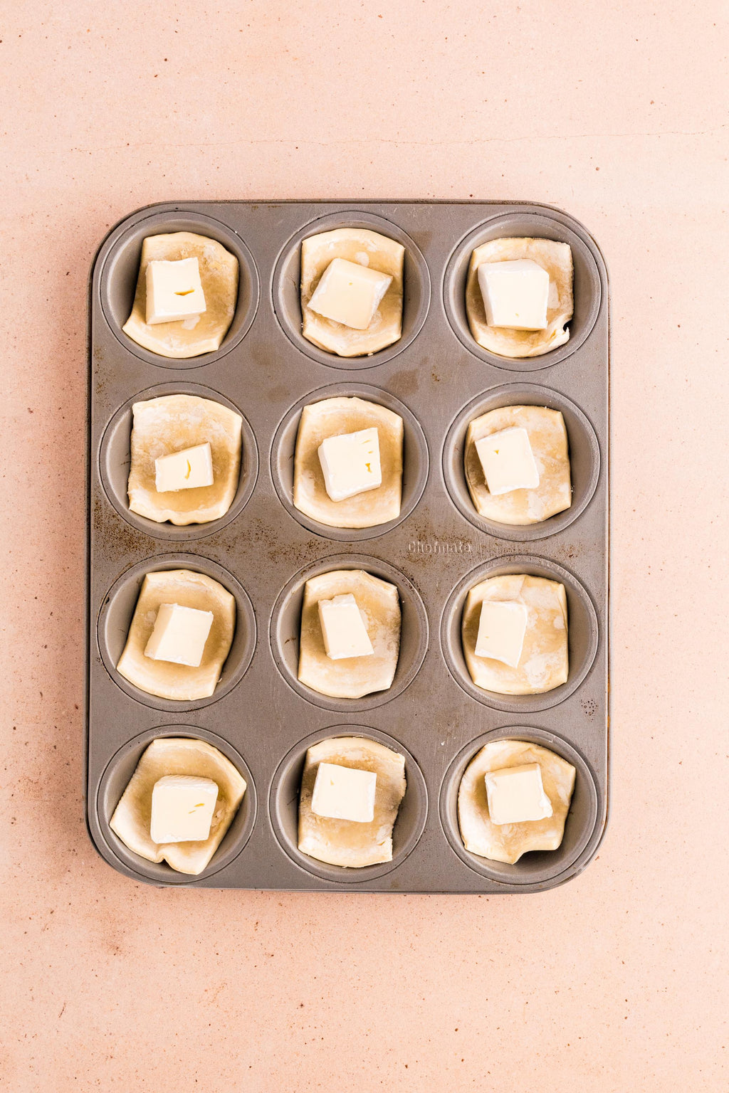 Cranberry Brie in Puff Pastry