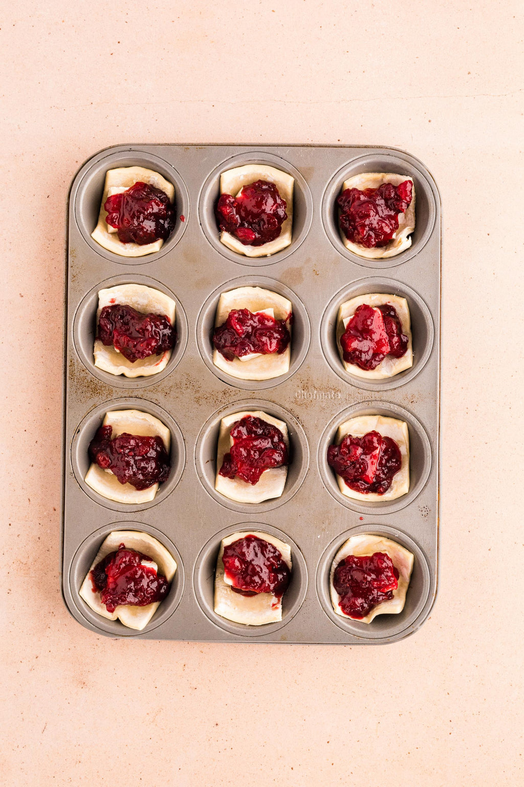 Cranberry Brie in Puff Pastry